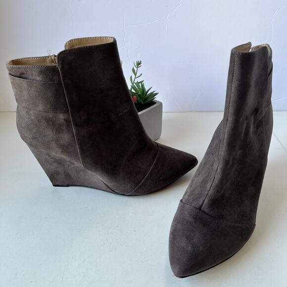 Zara Trafaluc Y2K Wedge Womens Ankle Boot 8.5 Faux Suede Neutral Edgy Streetwear - Picture 13 of 14